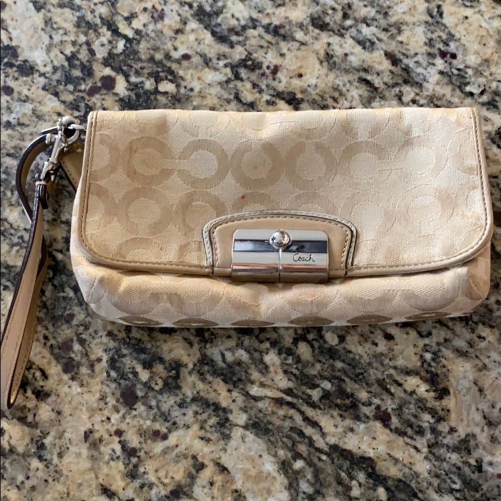 Coach wristlet - Picture 1 of 4